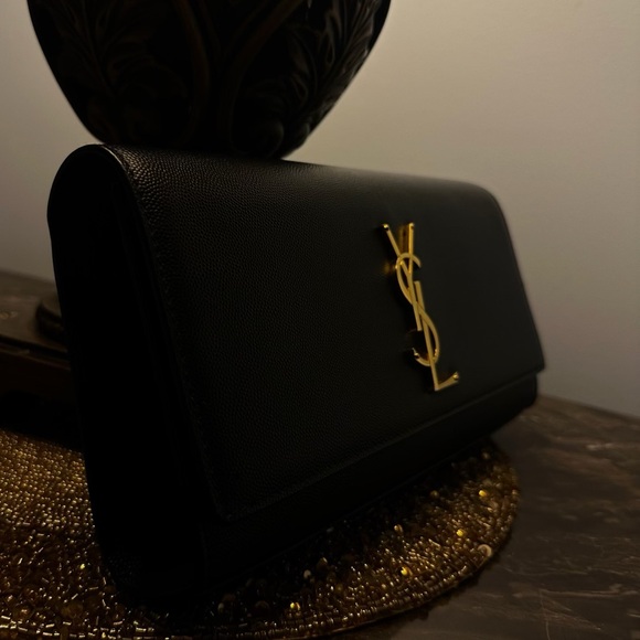 SAINT LAURENT KATE CLUTCH IN GRAIN DE POUDRE EMBOSSED LEATHER BLACK - Picture 4 of 5